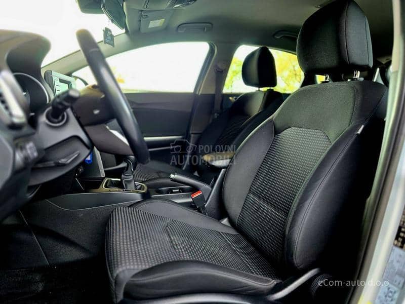 Kia cee`d 1.0 T-GDI