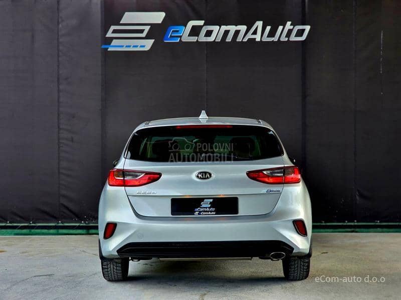 Kia cee`d 1.0 T-GDI
