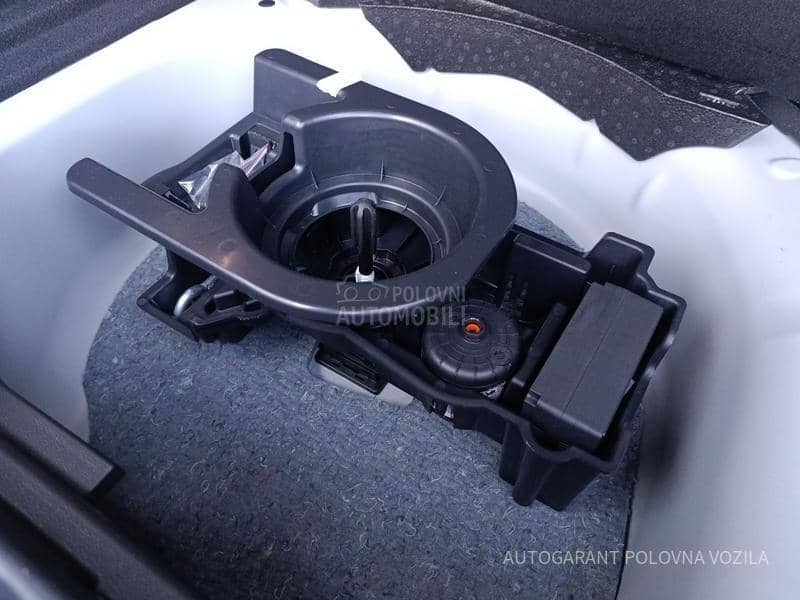 Jeep Avenger 1.2 LONGITUDE