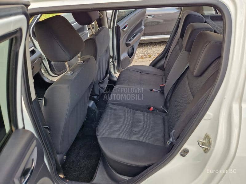 Suzuki Swift A K C I J A