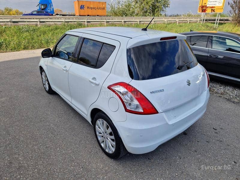 Suzuki Swift A K C I J A
