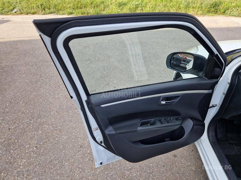 Suzuki Swift A K C I J A