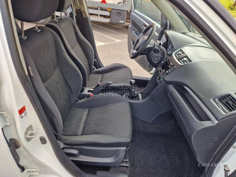 Suzuki Swift A K C I J A