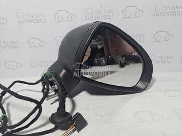 A1 RETROVIZOR DESNI za Audi A1 od 2010. do 2018. god.