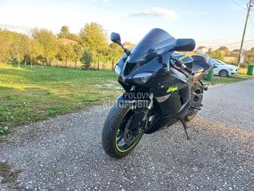 Kawasaki zx6r