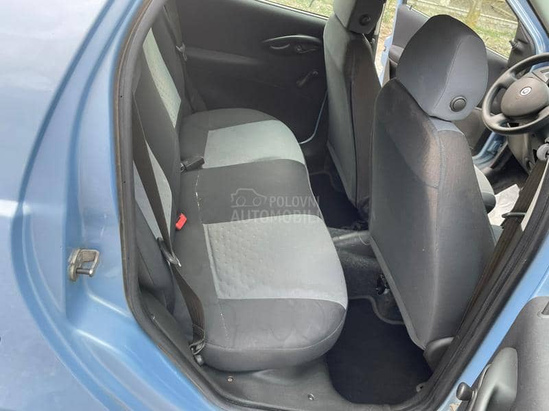 Fiat Punto 1.2 8v