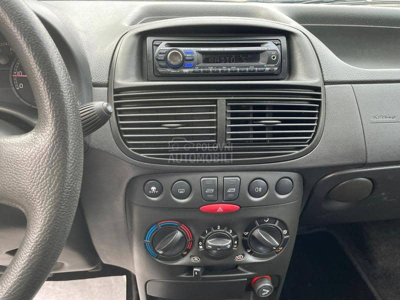 Fiat Punto 1.2 8v