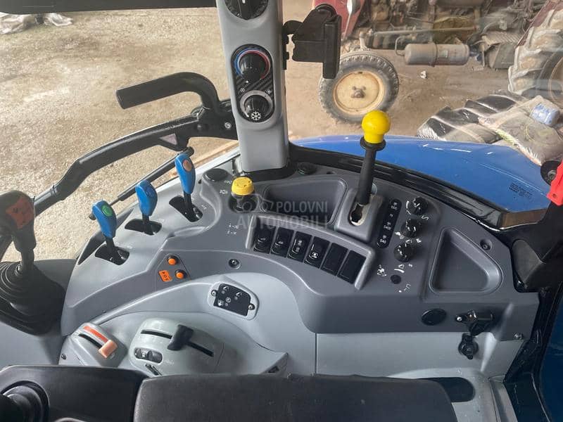 New Holland T5.105