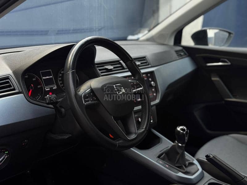 Seat Arona 1.6 TDI / STYLE Seat Arona 1.6 TDI / STYLE