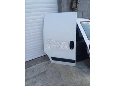 Desna klizna vrata za Citroen Nemo od 2007. do 2022. god.