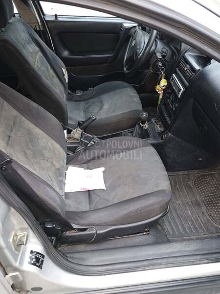 Opel Astra G 