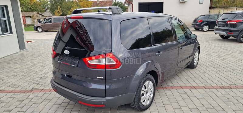 Ford Galaxy 2.0  7 Sedista