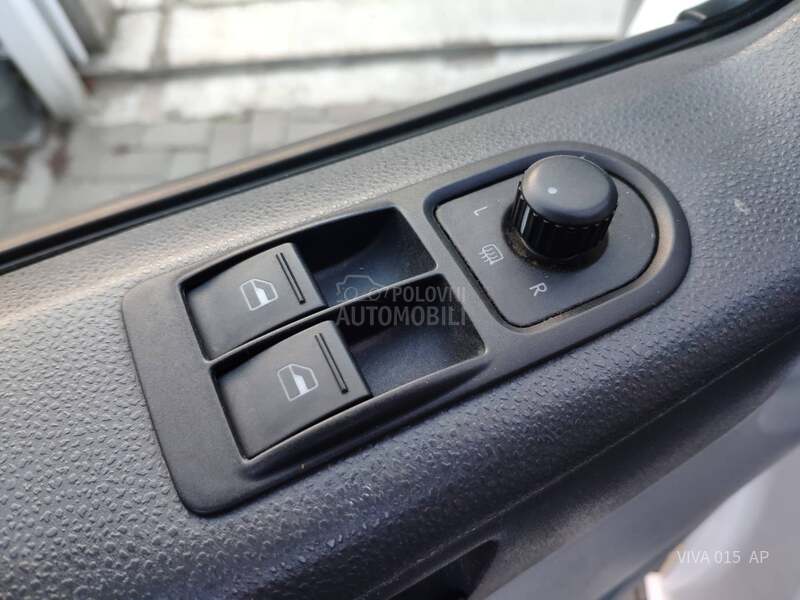 Volkswagen Transporter T6 2.0 TDI LONG PUTNICKI