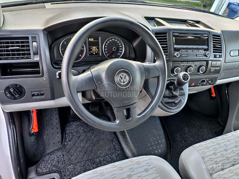 Volkswagen Transporter T6 2.0 TDI LONG PUTNICKI