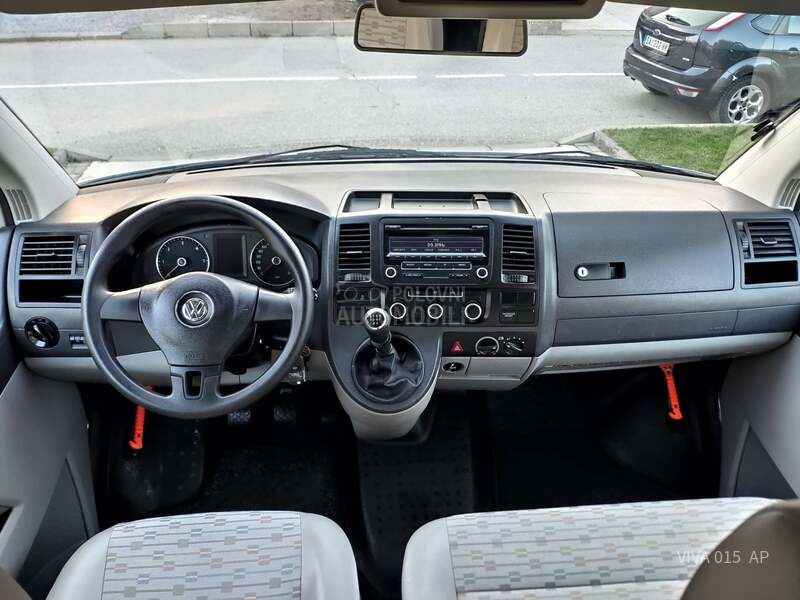Volkswagen Transporter T6 2.0 TDI LONG PUTNICKI
