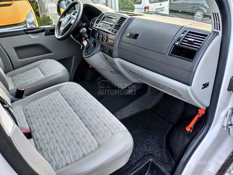 Volkswagen Transporter T6 2.0 TDI LONG PUTNICKI
