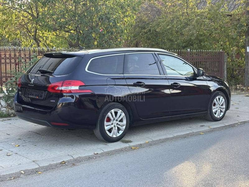 Peugeot 308 1.6 BLUE HDI