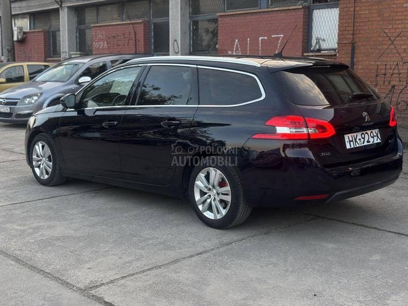 Peugeot 308 1.6 BLUE HDI