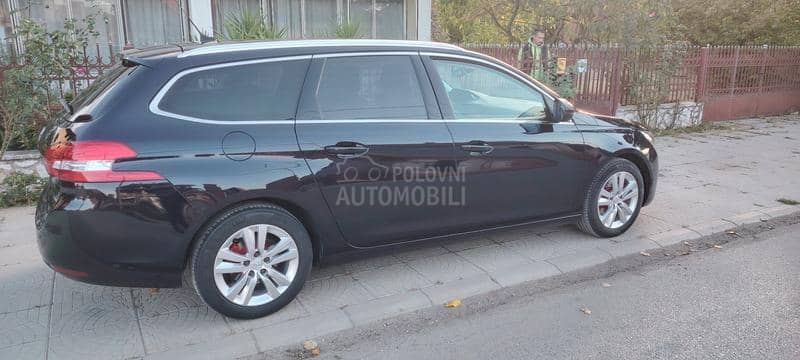 Peugeot 308 1.6 BLUE HDI
