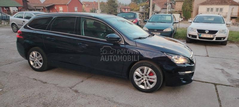 Peugeot 308 1.6 BLUE HDI
