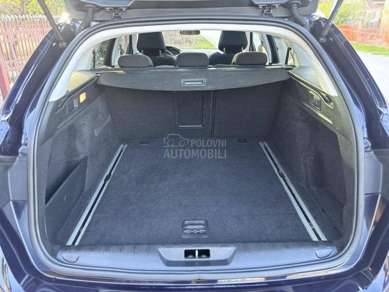 Peugeot 308 1.6 BLUE HDI