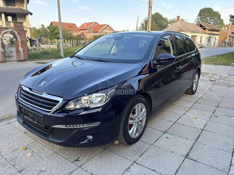 Peugeot 308 1.6 BLUE HDI
