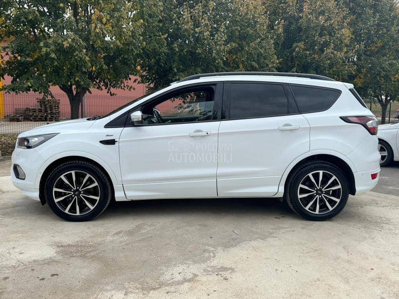 Ford Kuga ST LINE