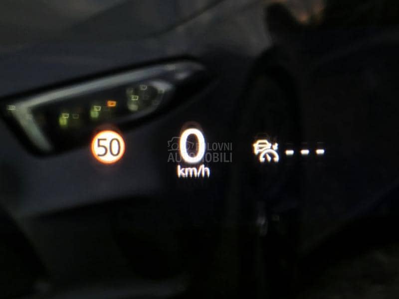 Mazda 3 2.0e-SkyActive x