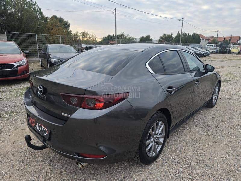 Mazda 3 2.0e-SkyActive x