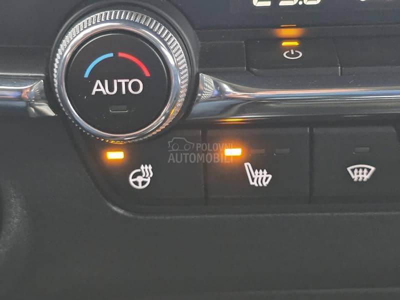 Mazda 3 2.0e-SkyActive x