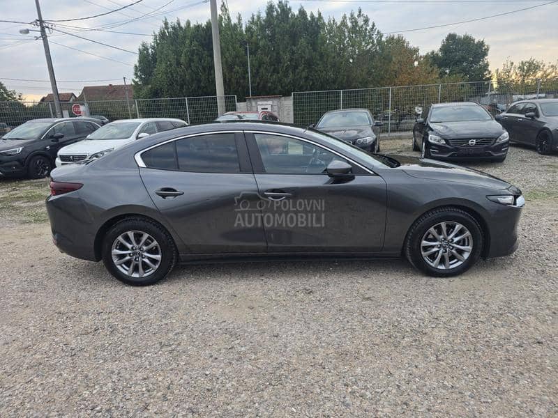 Mazda 3 2.0e-SkyActive x