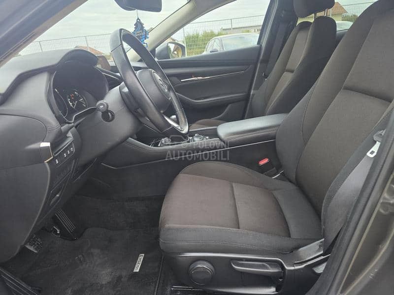 Mazda 3 2.0e-SkyActive x
