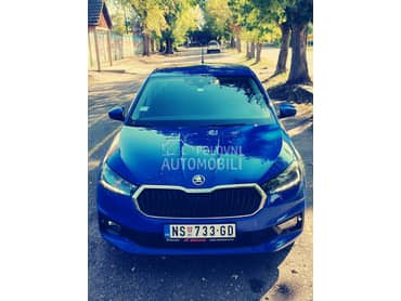 Škoda Fabia 1.0 Škoda Fabia 1.0