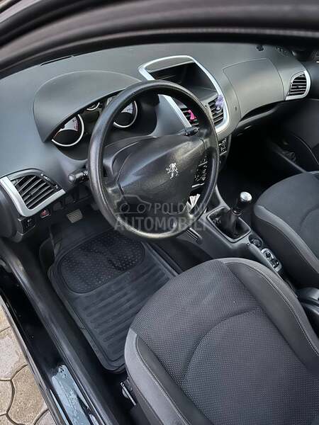 Peugeot 206 plus 1,1