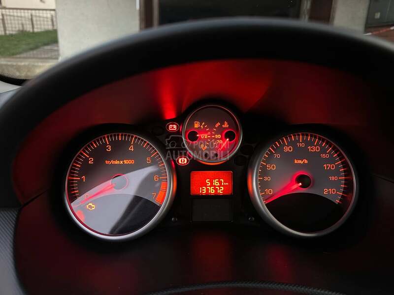 Peugeot 206 plus 1,1