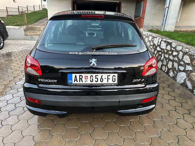 Peugeot 206 plus 1,1