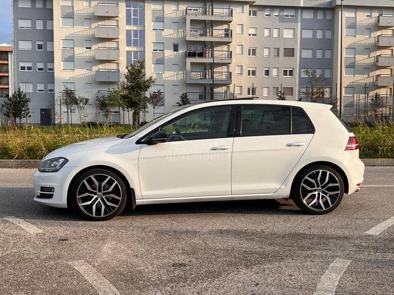 Volkswagen Golf 7 1,4 TSI - DSG - PANO