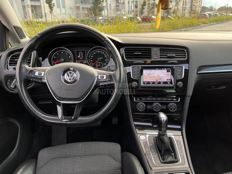 Volkswagen Golf 7 1,4 TSI - DSG - PANO