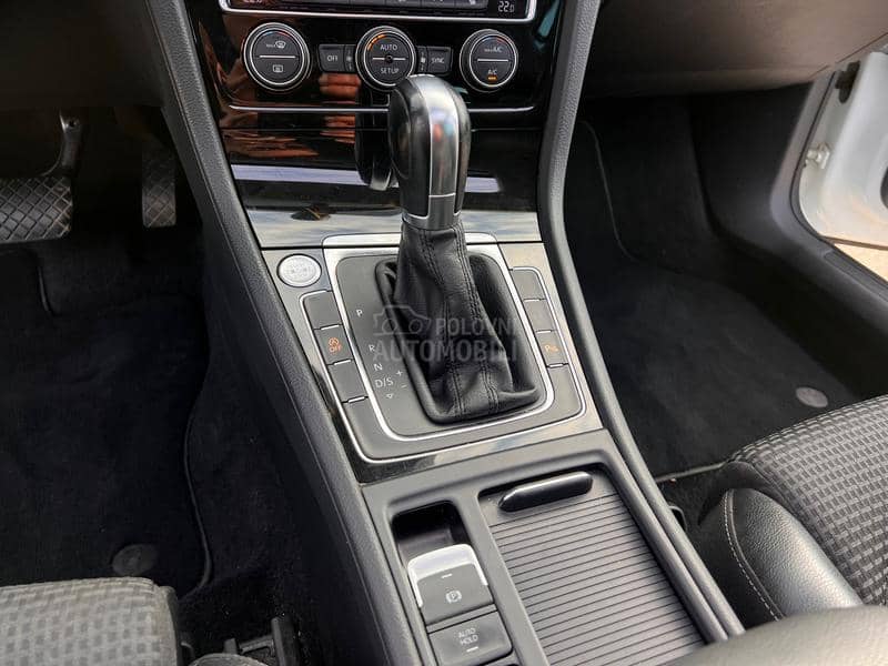 Volkswagen Golf 7 1,4 TSI - DSG - PANO