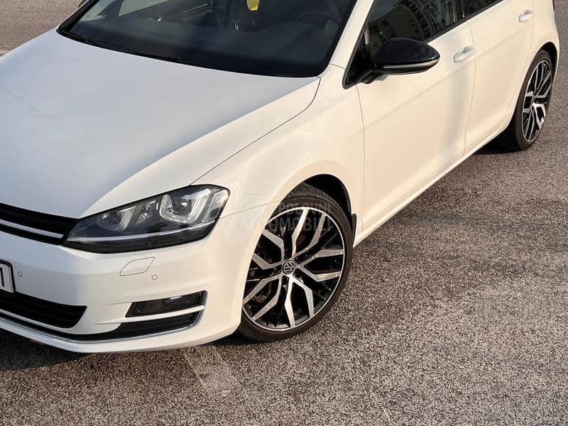 Volkswagen Golf 7 1,4 TSI - DSG - PANO