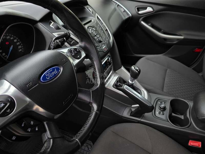 Ford Focus 1.6 TDCI CHAMPION ED