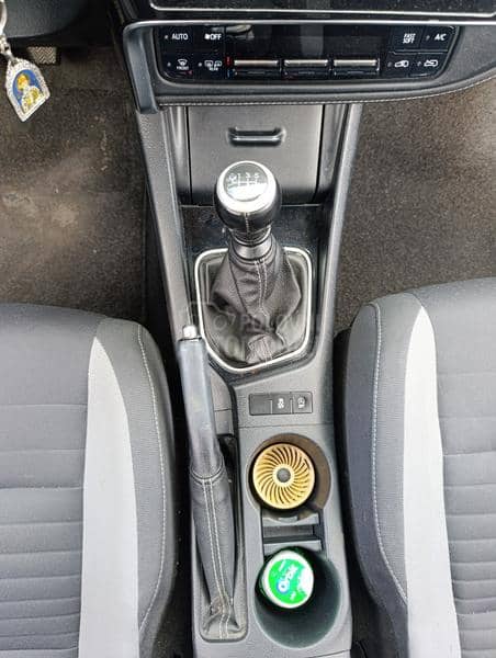 Toyota Auris 1.6 D-4D