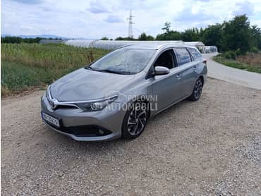 Toyota Auris 1.6 D-4D