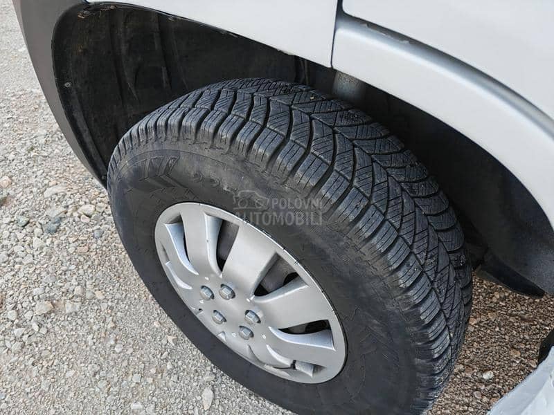 Peugeot Boxer 2.2 hdi