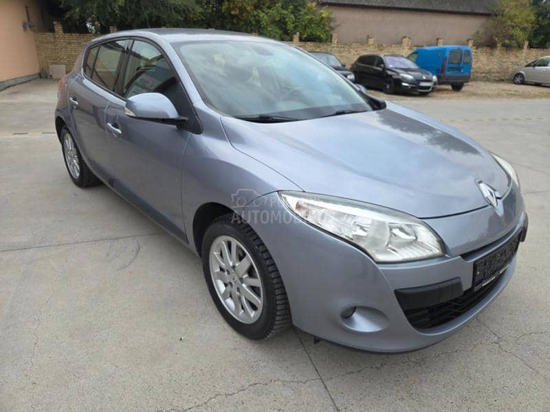 Renault Megane 1.6 DYNAMIQUE