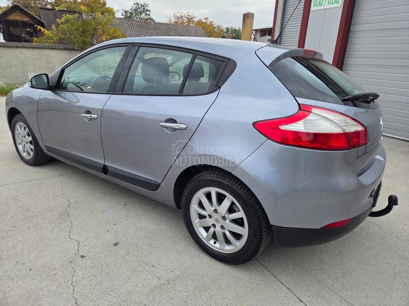 Renault Megane 1.6 DYNAMIQUE