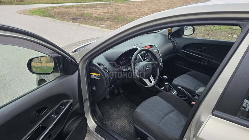 Kia cee`d 1.4