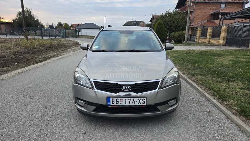 Kia cee`d 1.4
