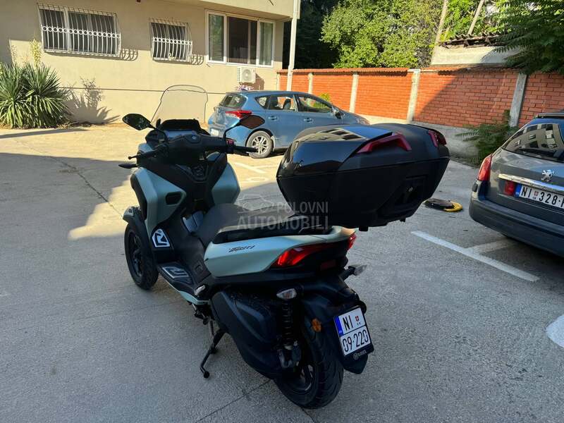 Yamaha Tricity B Kategorija