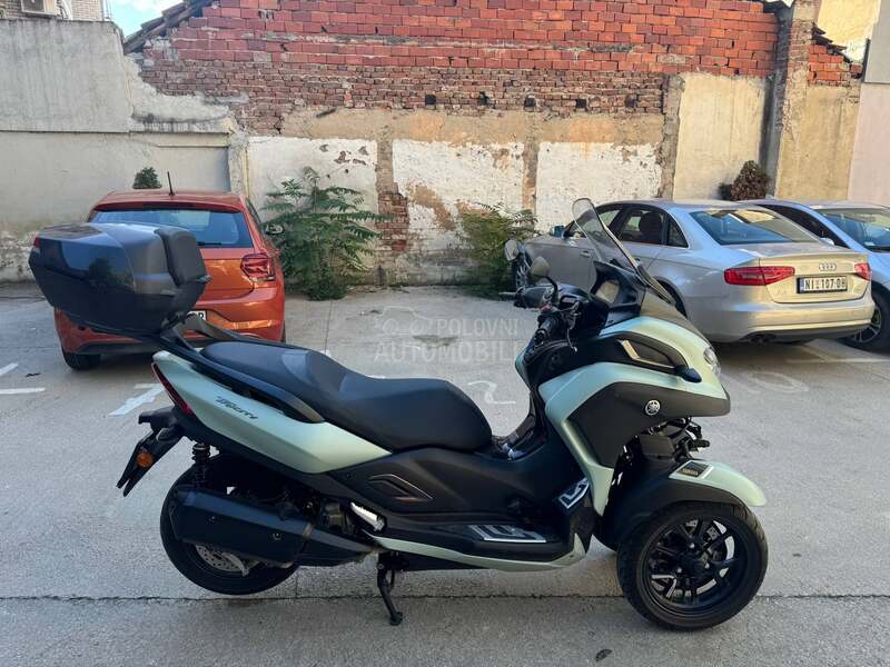 Yamaha Tricity B Kategorija